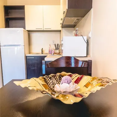 7 And 2 Quietly And Peaceful Place To Relax *