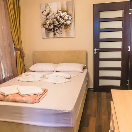 7 And 2 Quietly And Peaceful Place To Relax Апартаменты Созополь